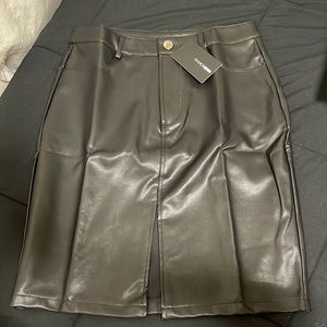 NWT | Black faux leather midi skirt
